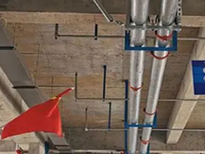 鹰手营管廊支架的安装方法